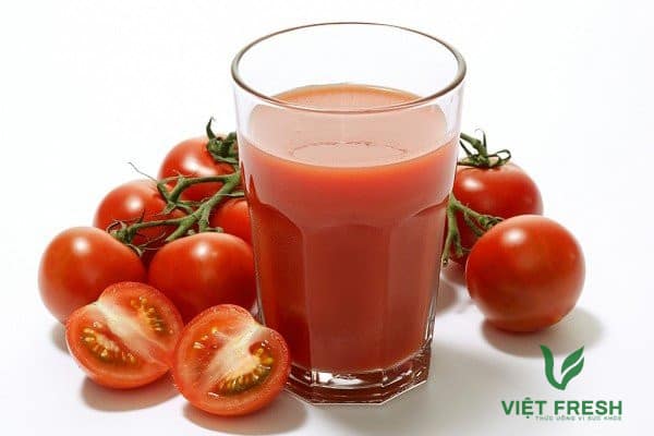 Chia sẻ các cách làm nước ép cà chua mix 
